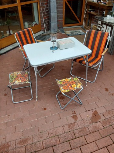 Alte camping sitzgarnitur - camping,